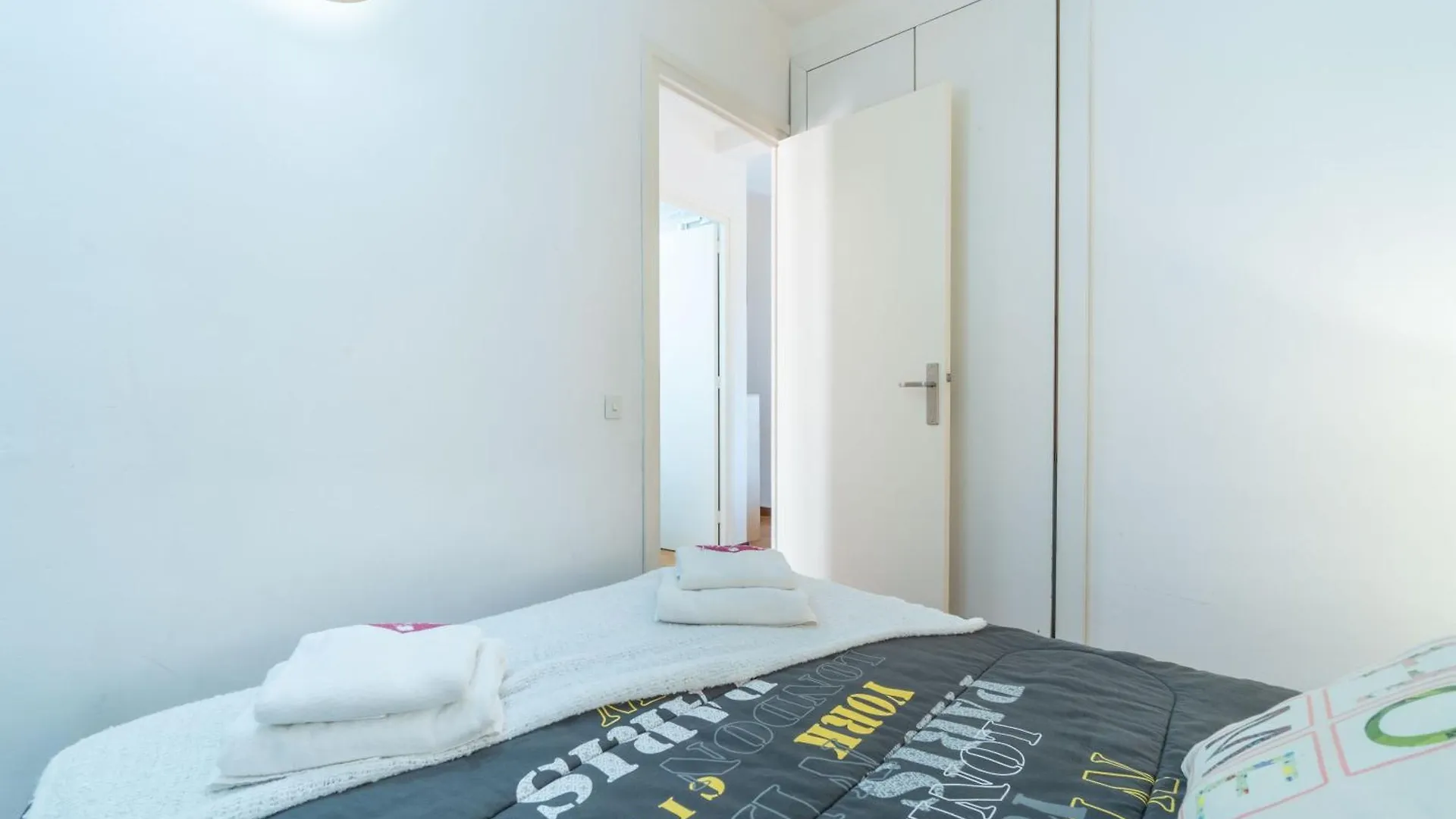 Apart-Rent Apartamento Gran Reserva 0068 Empuriabrava Appartement